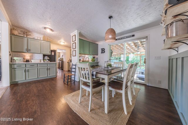 380 N Cave Springs Rd, Mcdaniels, KY 40152