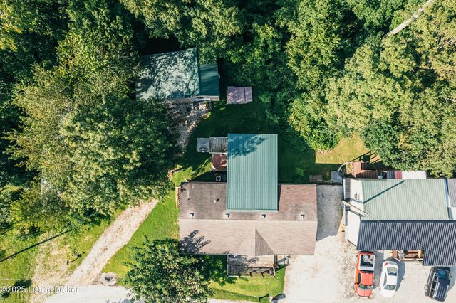 380 N Cave Springs Rd, Mcdaniels, KY 40152