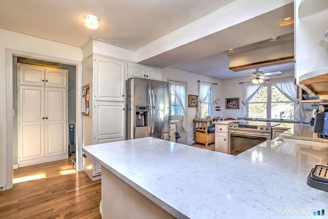 30 Landon Street, Stratford, CT 06614