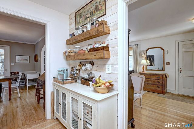 30 Landon Street, Stratford, CT 06614