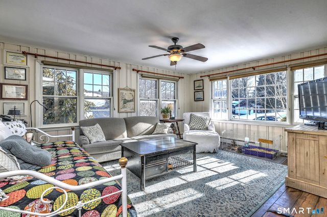 30 Landon Street, Stratford, CT 06614