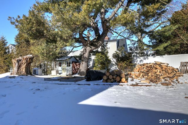 30 Landon Street, Stratford, CT 06614