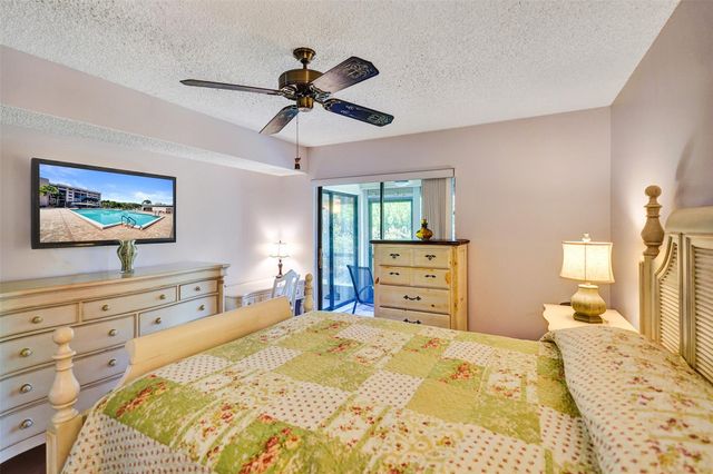 7689 Tahiti Ln 104, Lake Worth, FL 33467