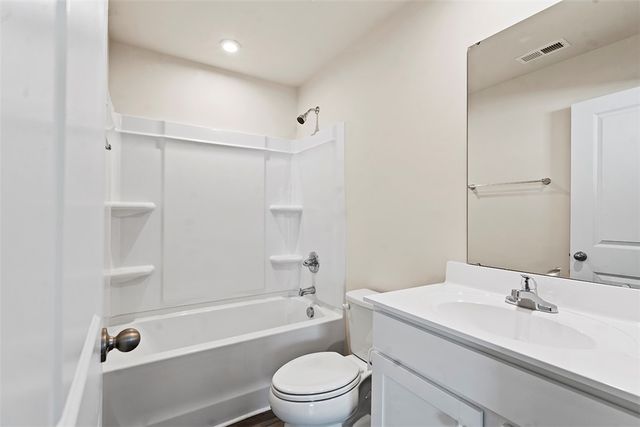 124 Highland Station Drive, Clinton, SC 29325