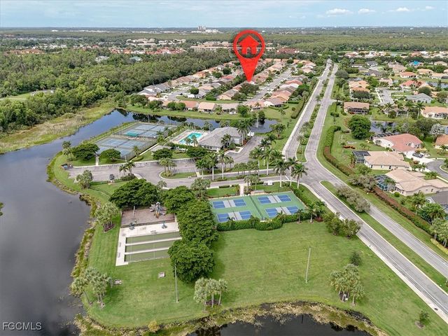 8207 Breton CIR, Fort Myers, FL 33912