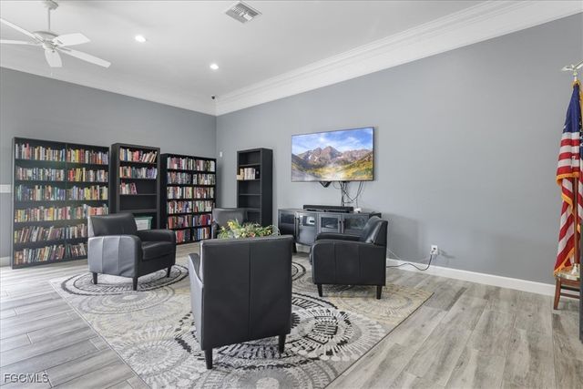 8207 Breton CIR, Fort Myers, FL 33912