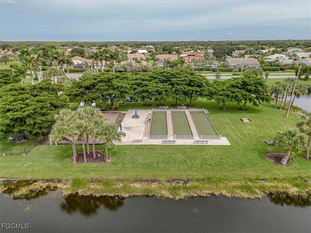 8207 Breton CIR, Fort Myers, FL 33912