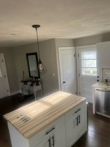 1832 Malvern RD SW, Roanoke, VA 24015