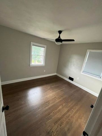 1832 Malvern RD SW, Roanoke, VA 24015