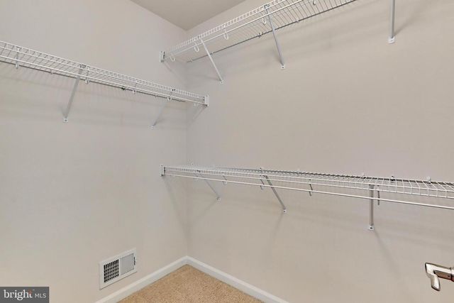 2613 S KENMORE CT, Arlington, VA 22206