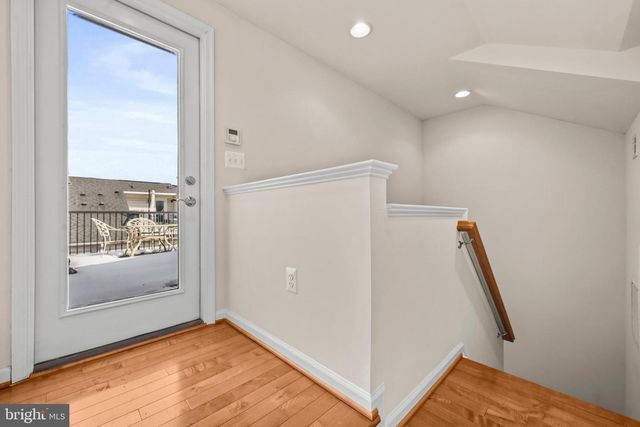 2613 S KENMORE CT, Arlington, VA 22206