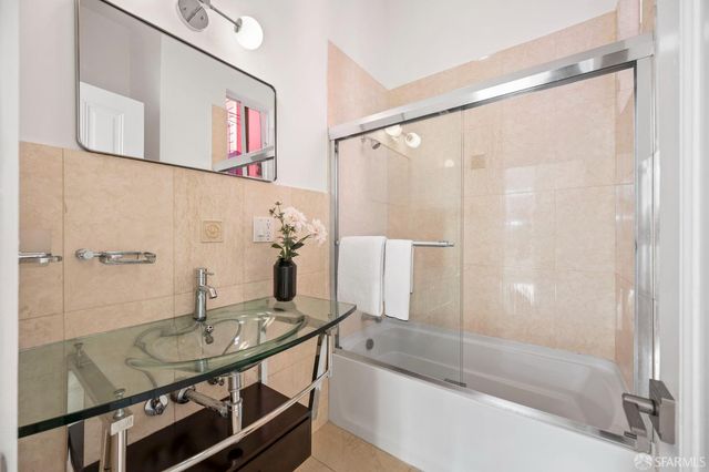 685 Capp Street, San Francisco, CA 94110