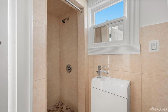 685 Capp Street, San Francisco, CA 94110