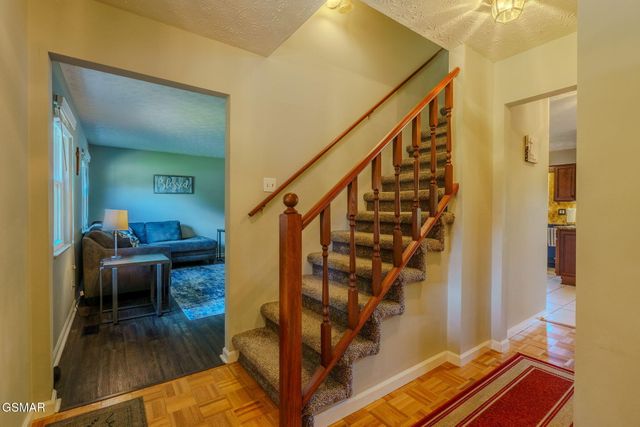 5020 Sunshine Lane, Knoxville, TN 37921