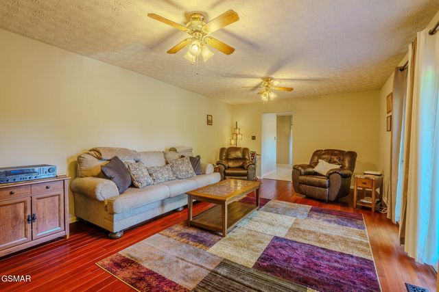 5020 Sunshine Lane, Knoxville, TN 37921