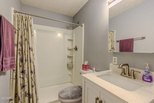 5020 Sunshine Lane, Knoxville, TN 37921