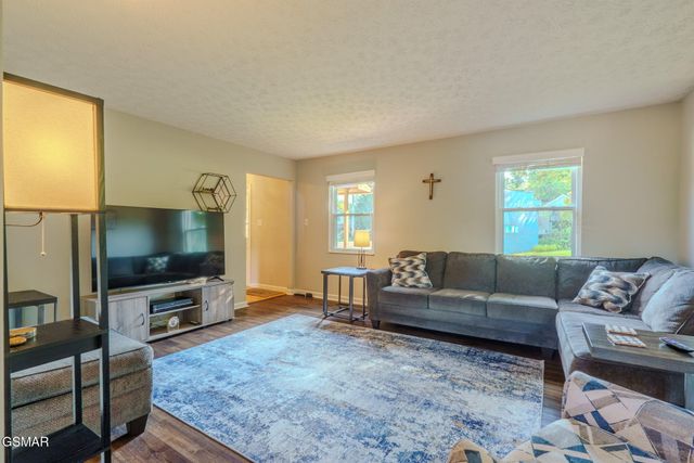 5020 Sunshine Lane, Knoxville, TN 37921