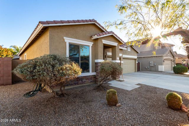 1013 W AYRSHIRE Trail, San Tan Valley, AZ 85143