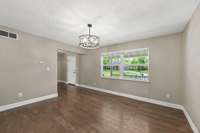 4716 Oakview Court, Liberty Twp, OH 45011