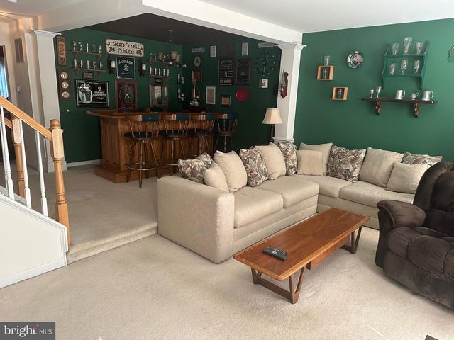 3 FIRETHORN LN, Riverside, NJ 08075