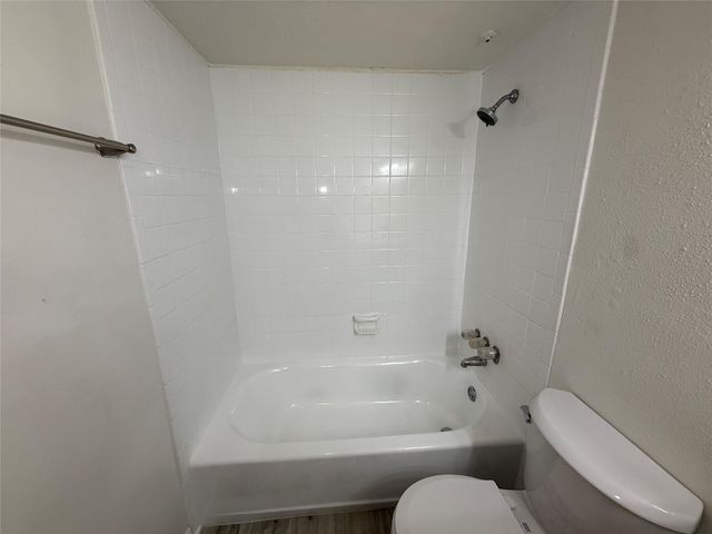 845 Augusta Drive 74, Houston, TX 77057