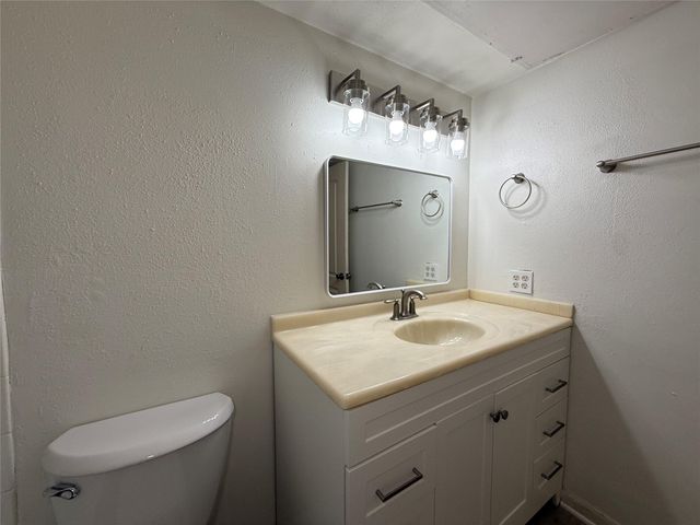 845 Augusta Drive 74, Houston, TX 77057