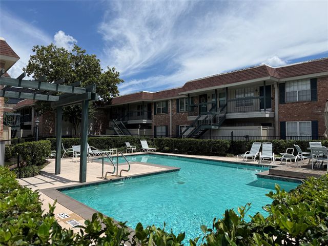 845 Augusta Drive 74, Houston, TX 77057