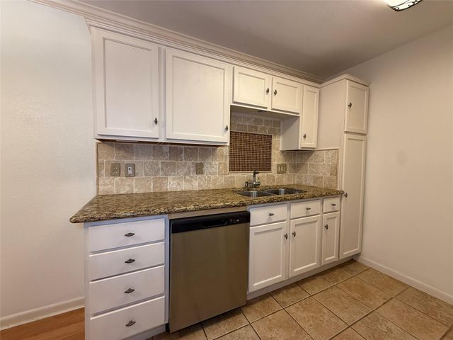 845 Augusta Drive 74, Houston, TX 77057