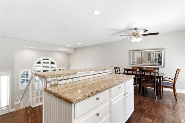 627 W FREMONT CIR, Centerville, UT 84014