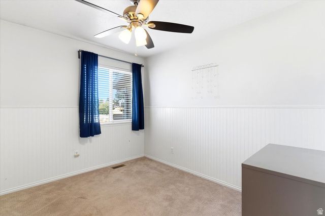627 W FREMONT CIR, Centerville, UT 84014