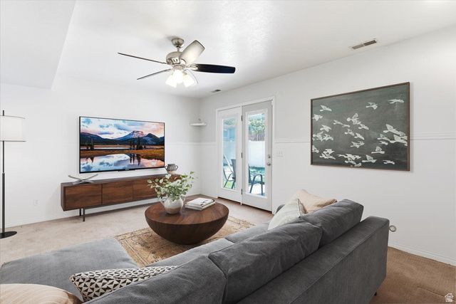 627 W FREMONT CIR, Centerville, UT 84014