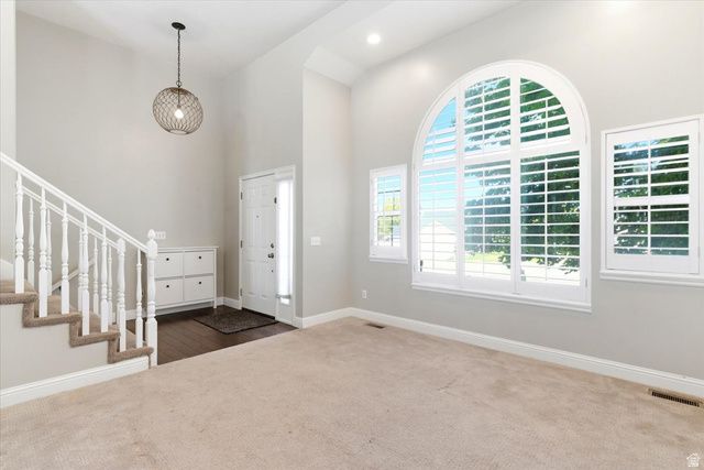 627 W FREMONT CIR, Centerville, UT 84014