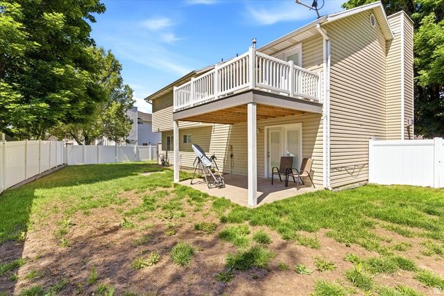 627 W FREMONT CIR, Centerville, UT 84014