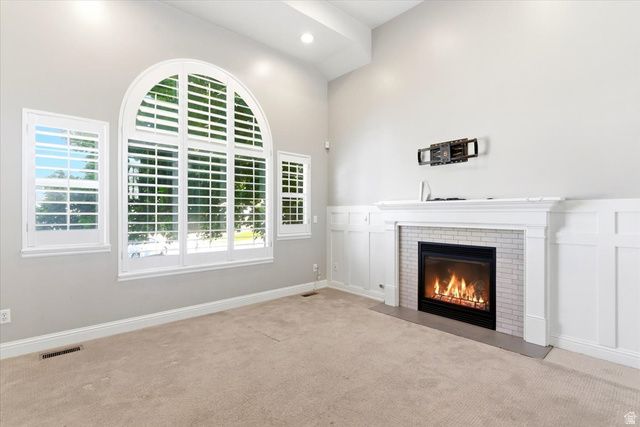 627 W FREMONT CIR, Centerville, UT 84014