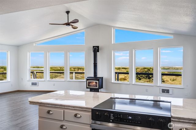 983 S Sand Dune, Ocean Shores, WA 98569