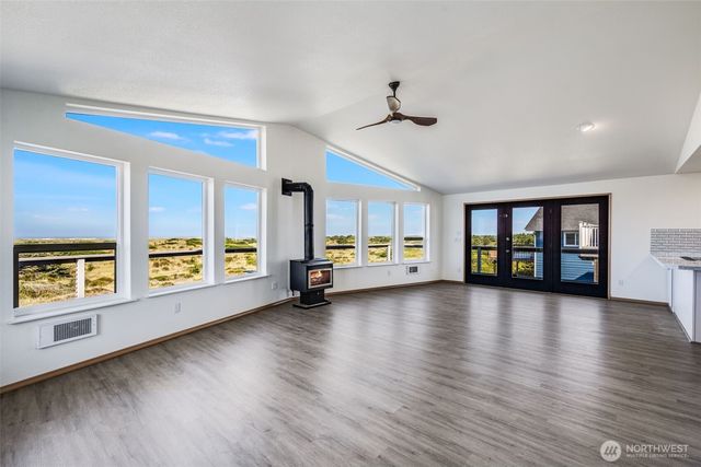 983 S Sand Dune, Ocean Shores, WA 98569