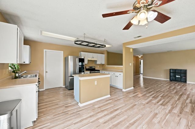 3331 Capsella Lane, Indianapolis, IN 46203