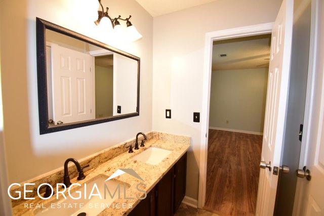 70 Covey Trail, Newnan, GA 30265