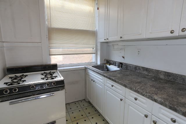 1923 W Winnemac Avenue 1, Chicago, IL 60640