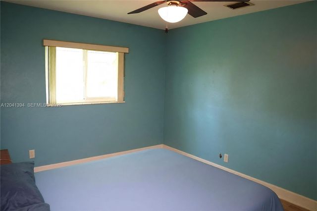 6701 Harding St, Hollywood, FL 33024