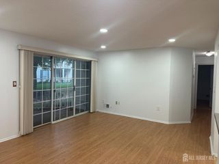 158 Darwin Lane, North Brunswick, NJ 08902
