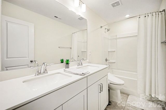 6043 Jepson Court, Charlotte, NC 28214