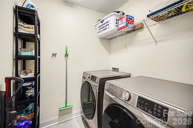 6043 Jepson Court, Charlotte, NC 28214