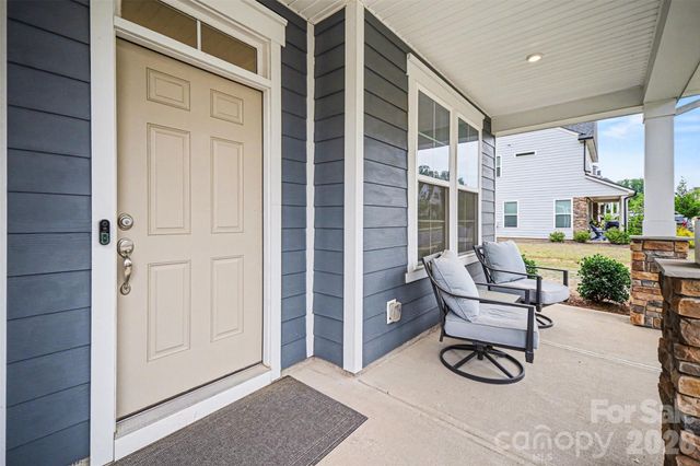 6043 Jepson Court, Charlotte, NC 28214