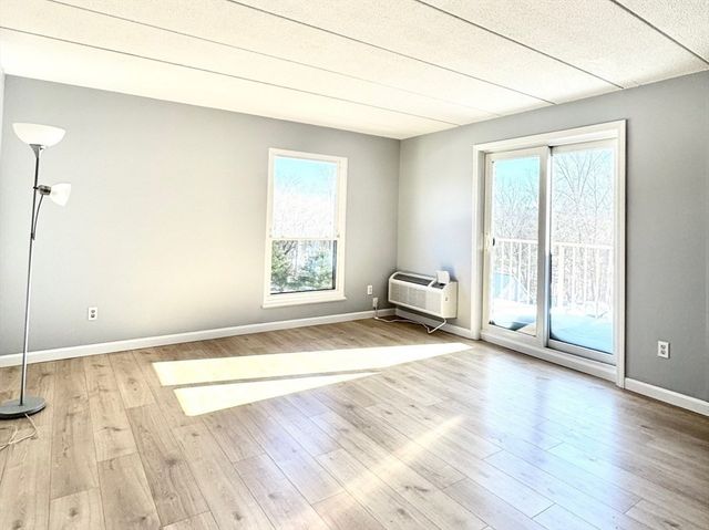 147 Turner Rd 114, Holliston, MA 01746