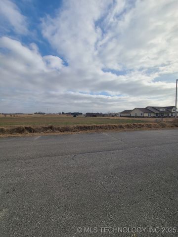 19355 Carriage Court, Glenpool, OK 74047