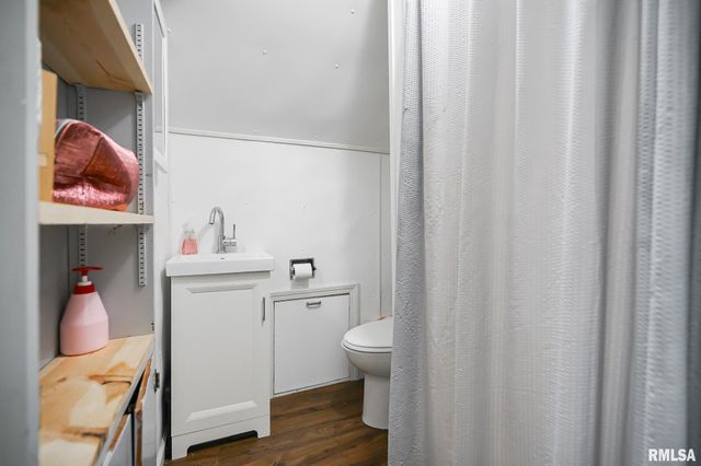 1503 STATE Street, Pekin, IL 61554