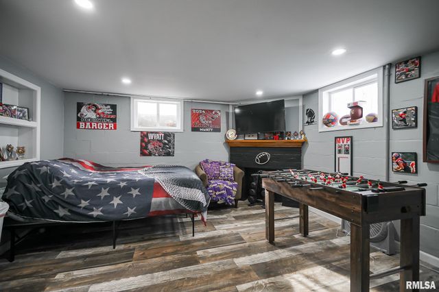 1503 STATE Street, Pekin, IL 61554