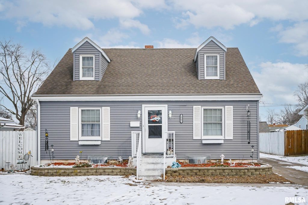 1503 STATE Street, Pekin, IL 61554