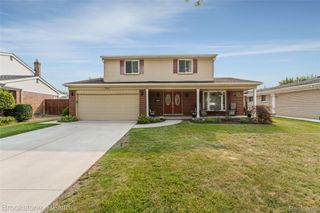 37082 Gary Drive, Sterling Heights, MI 48310